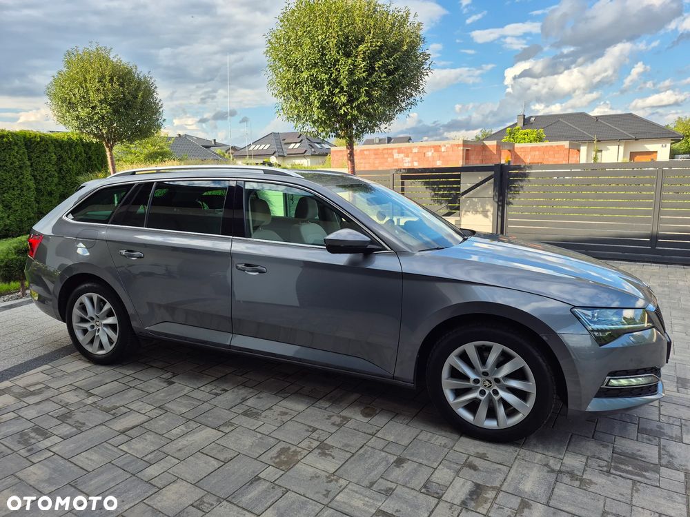 Skoda Superb 2.0 TDI SCR Style DSG - 33