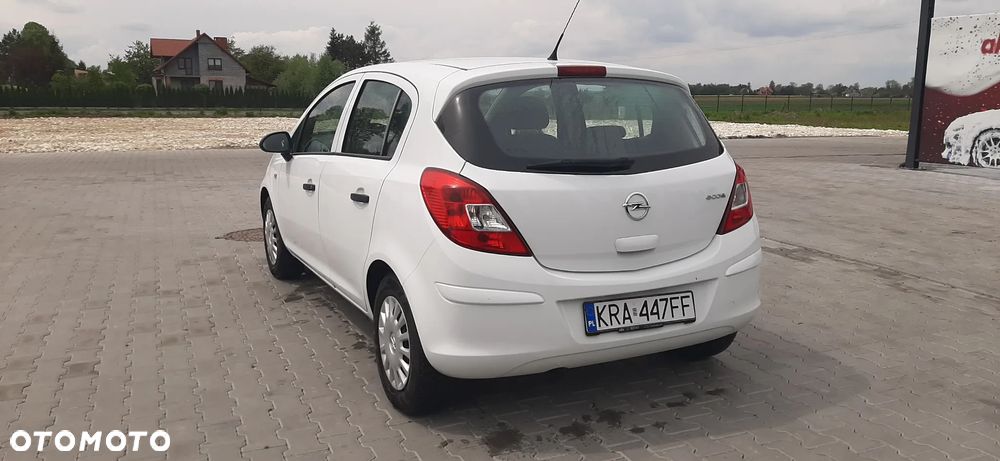 Opel Corsa - 10