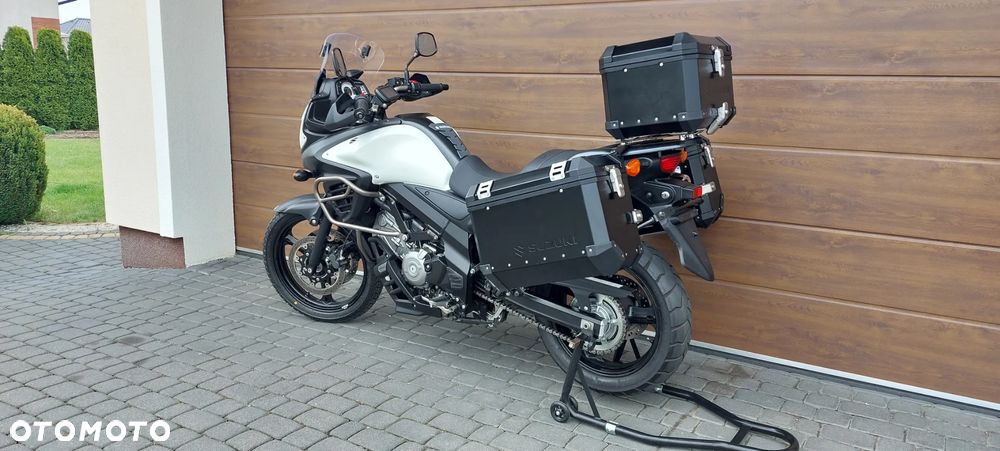 Suzuki V-STROM - 11