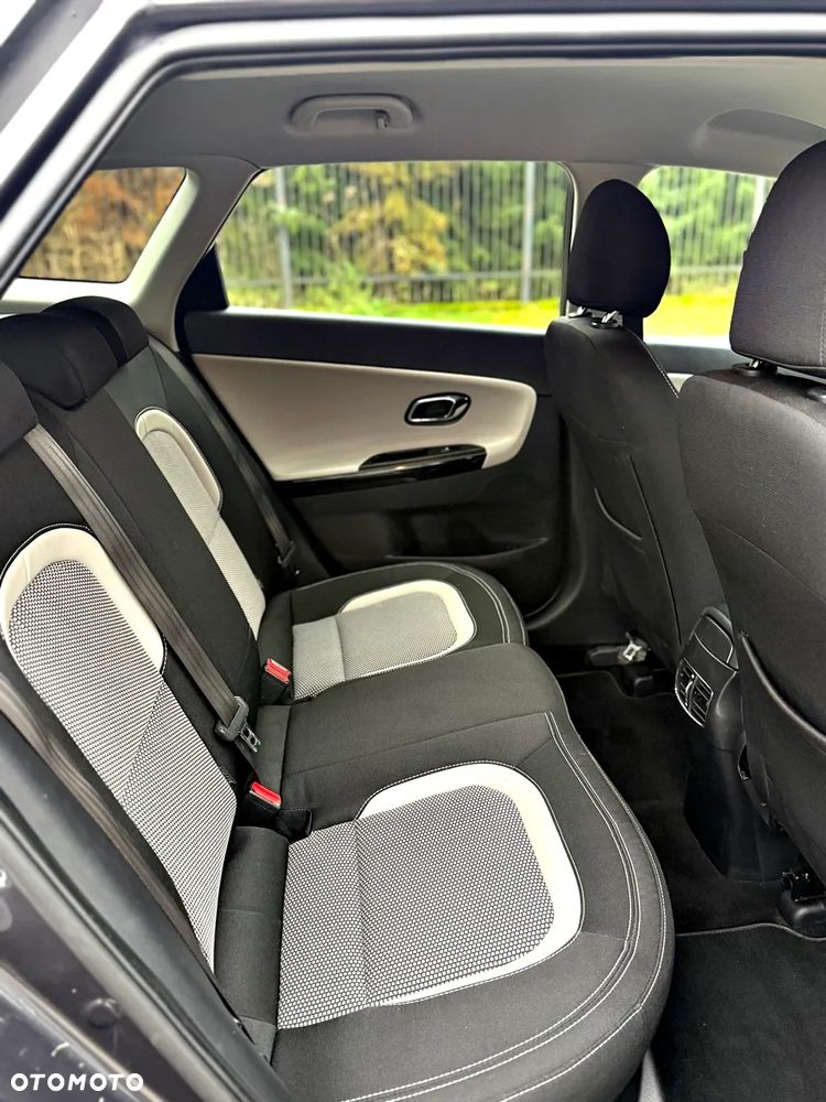 Kia Ceed 1.6 GDI Spirit - 12