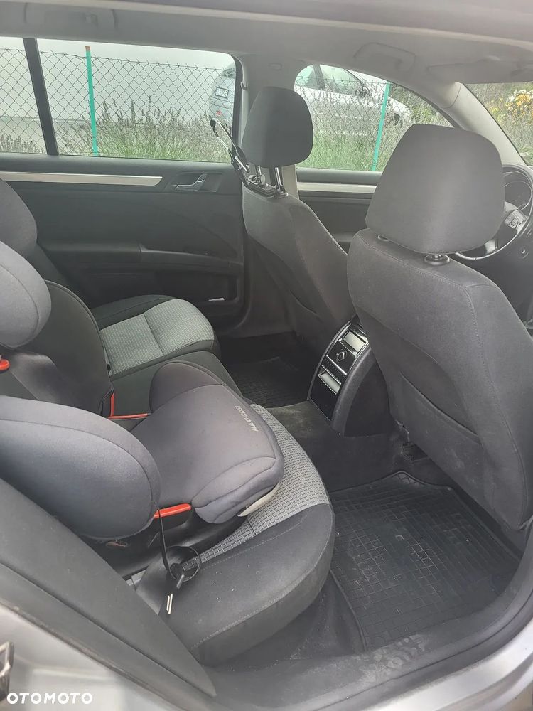 Skoda Superb 1.6 TDI GreenLine - 13