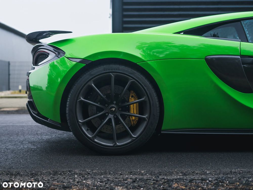 McLaren 570S Coupe - 14