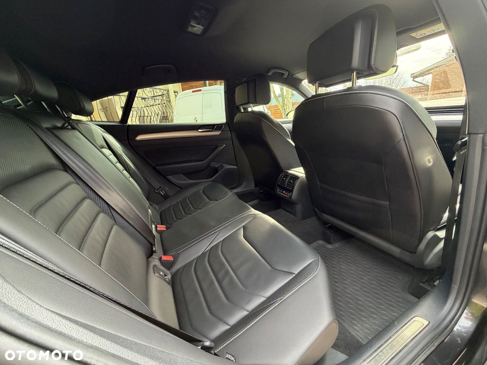 Volkswagen Arteon 2.0 TDI SCR DSG R-Line Edition - 36