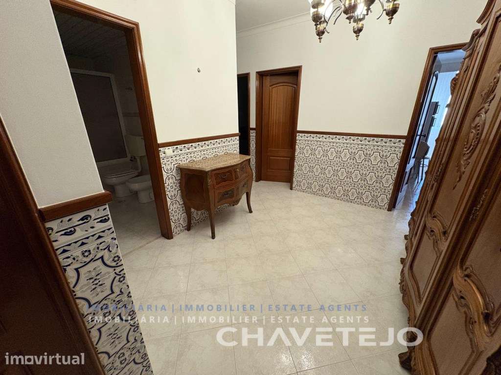 Apartamento T3 para arrendamento em Tomar perto espaços verdes. - Grande imagem: 4/9