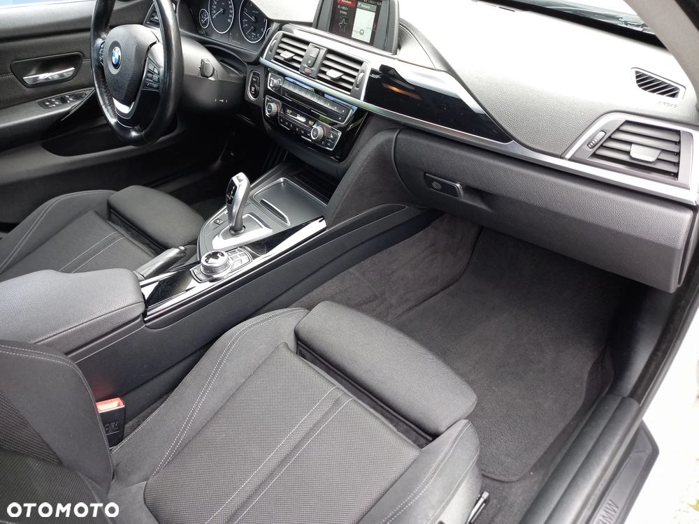BMW Seria 4 420d Sport Line - 36
