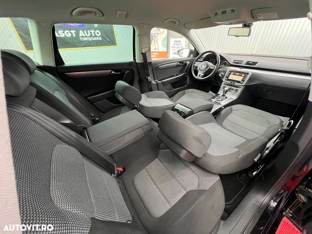 Volkswagen Passat - 16