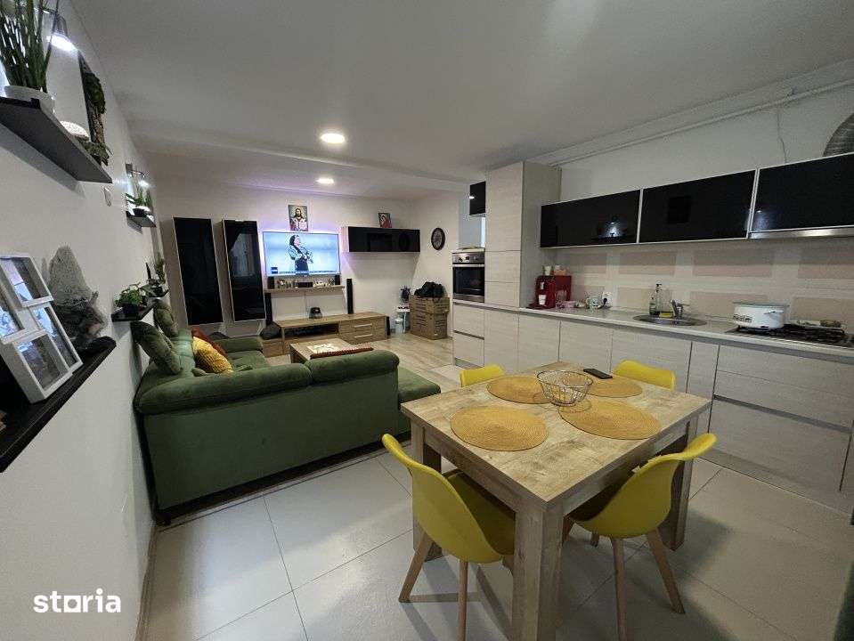 Apartament 3 camere, semidecomandat , 60 mp, zona Eroilor — fotografia 2