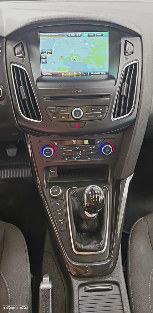 Ford Focus - 14