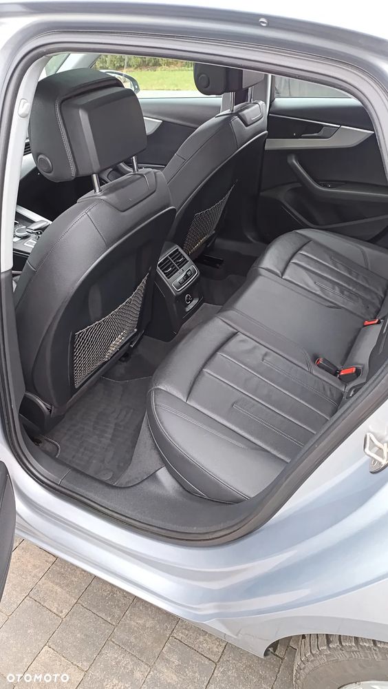 Audi A4 ver-2-0-tfsi-quattro-design-s-tronic - 35