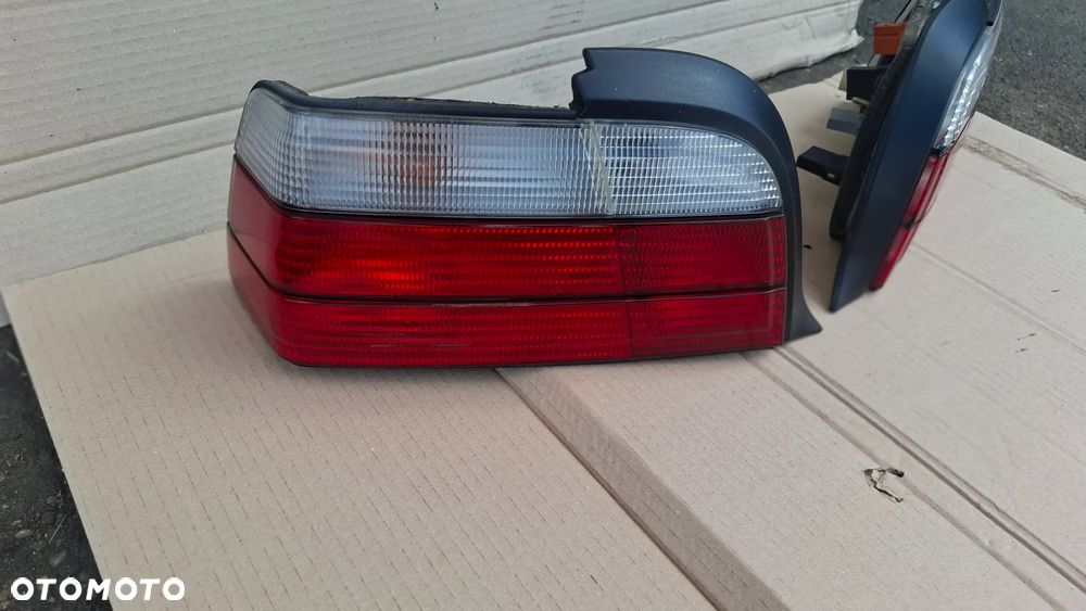 BMW E36 CABRIO COUPE LAMPY TYŁ TYLNIE MA PAKIET - 2