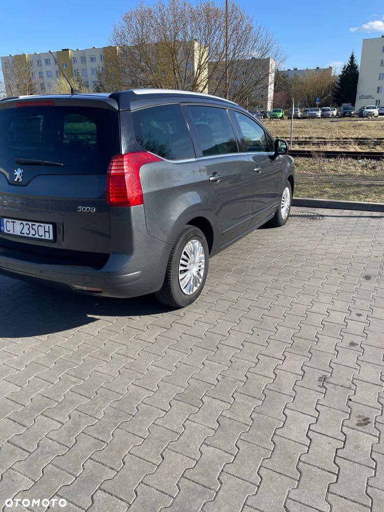 Peugeot 5008 1.6 HDi Premium - 8