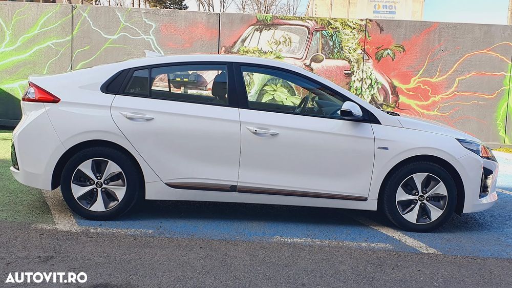 Hyundai IONIQ 120CP Exclusive - 14