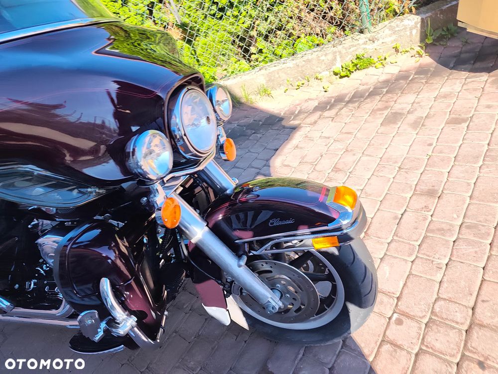 Harley-Davidson FLHTCU Ultra - 9