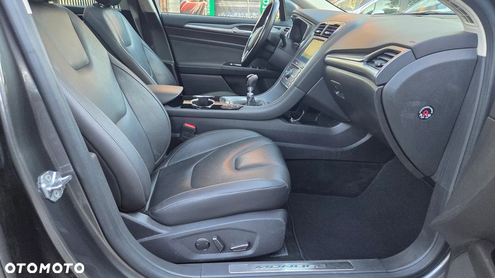 Ford Mondeo 2.0 TDCi STart-Stopp Titanium - 34