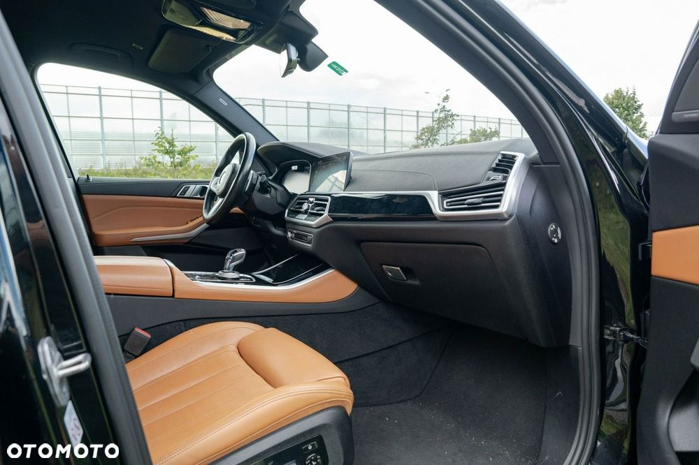 BMW X5 xDrive40d - 24