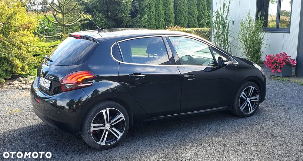 Peugeot 208 Blue-HDi 100 Stop&Start Style - 5