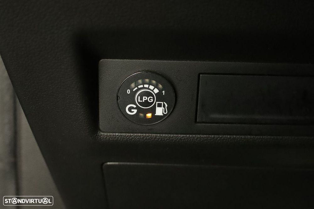 Renault Captur 1.0 TCe Techno Bi-Fuel - 21