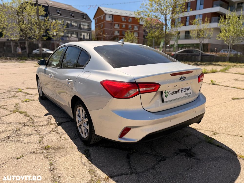 Ford Focus 1.5 EcoBlue Connected - 6