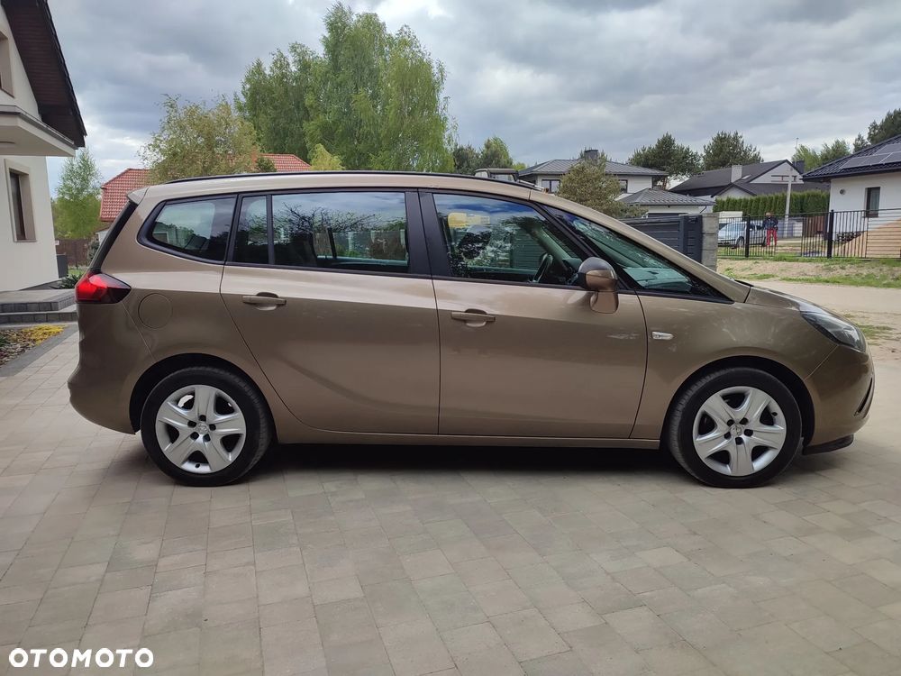 Opel Zafira 1.4 T Cosmo EcoFLEX S&S EU6 - 15