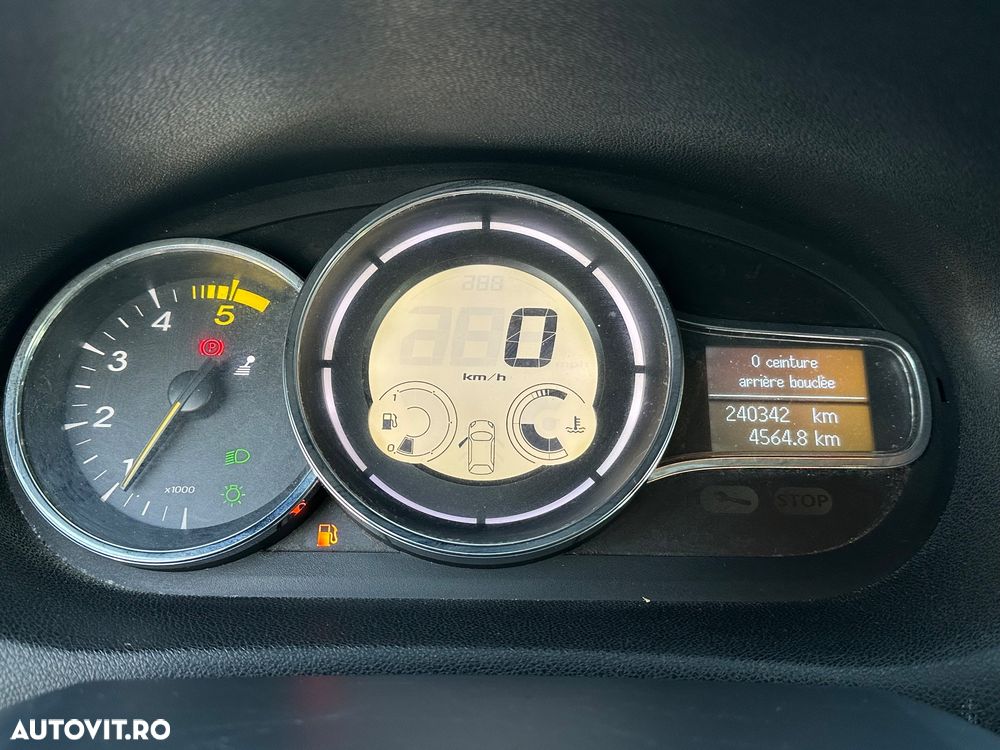 Renault Megane ENERGY dCi 110 Start & Stopp Bose Edition - 10