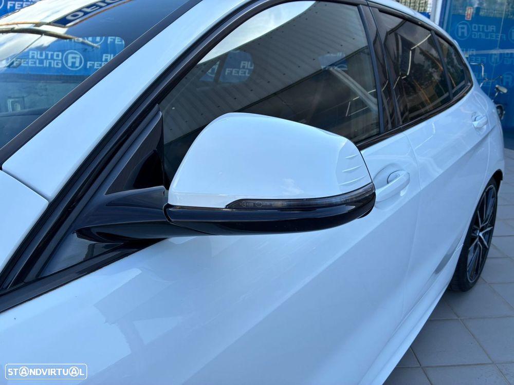 BMW 118 i Pack M Auto - 10