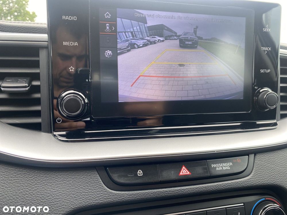 Kia Ceed - 23