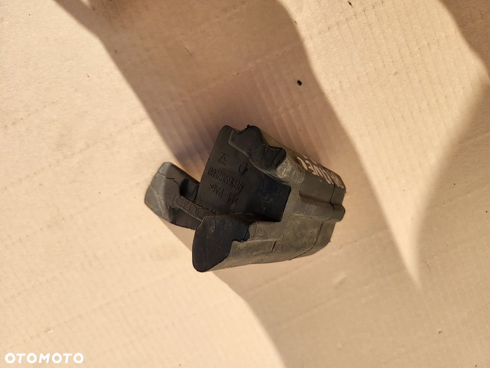 Gąbka podszybia prawa Peugeot Partner IV Citroen Berlingo IV - 3