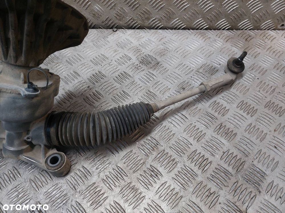 MAGLOWNICA PRZEKŁADNIA KIEROWNICZA + SILNICZEK C-MAX MK2 LIFT 1.5 TDCI - 2