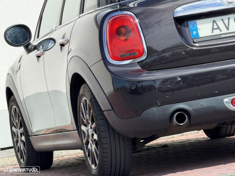 MINI 5 Portas Cooper D 4Business - 32