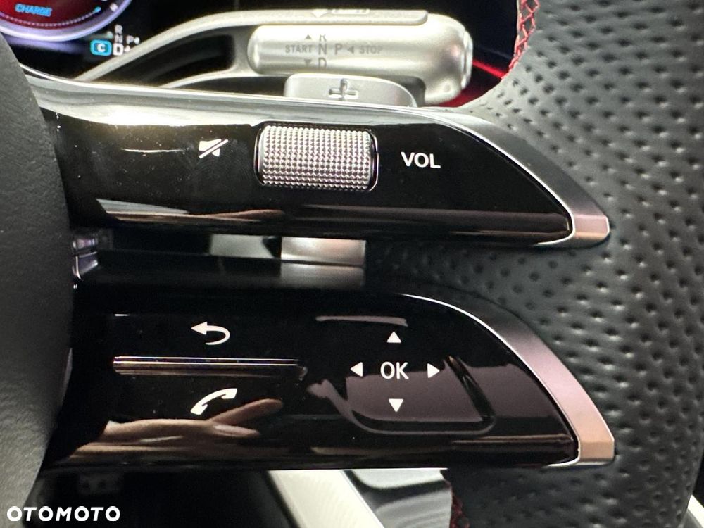 Mercedes-Benz GLB 250+ EQ 85kWh - 16