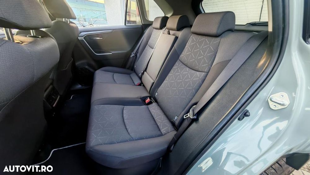 Toyota RAV4 2.5 VVT-iE 4x2 Active - 11