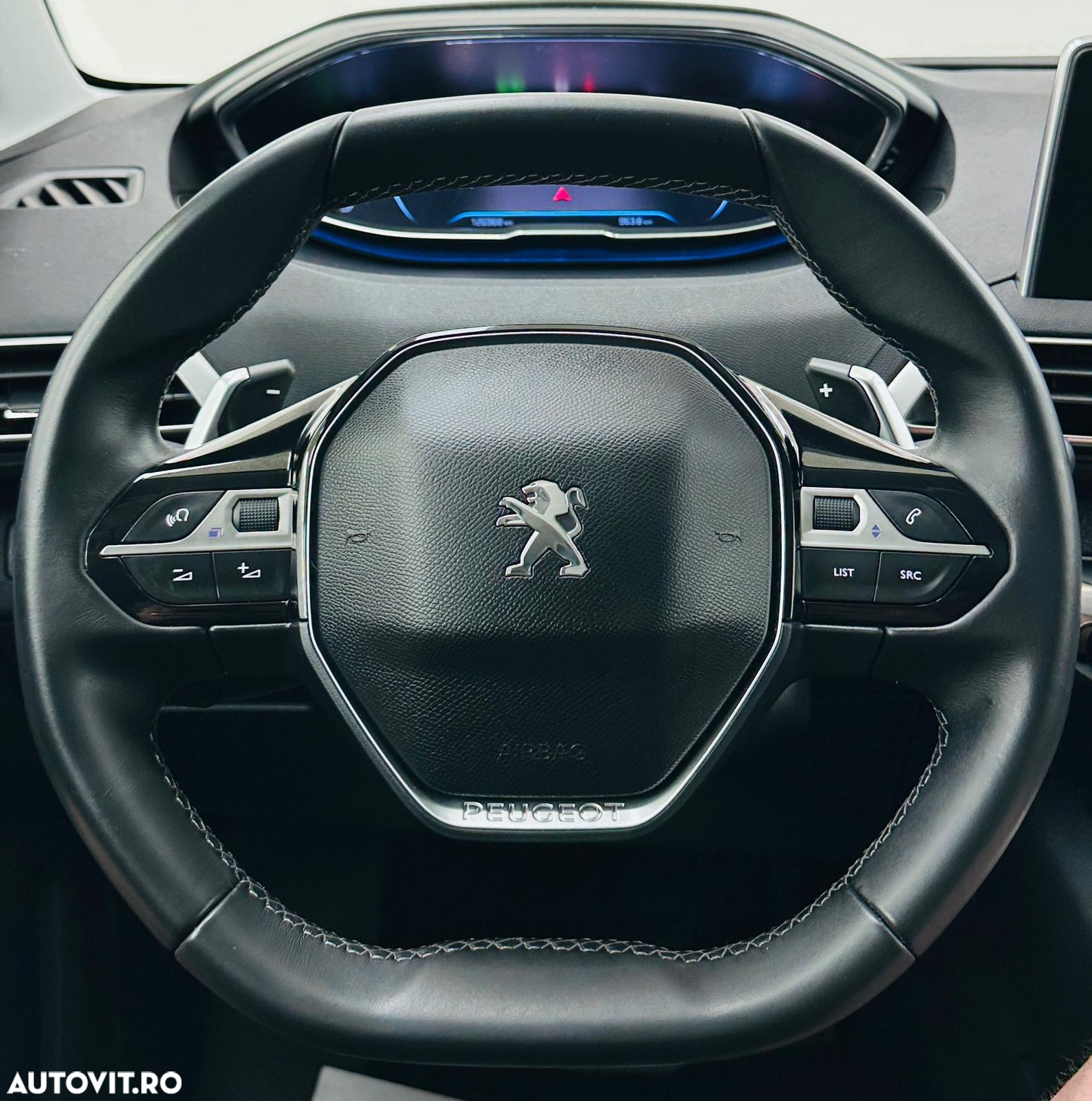 Peugeot 5008 - 37
