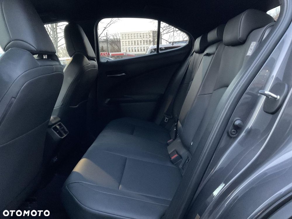 Lexus UX 250h GPF F Sport Design 2WD - 16