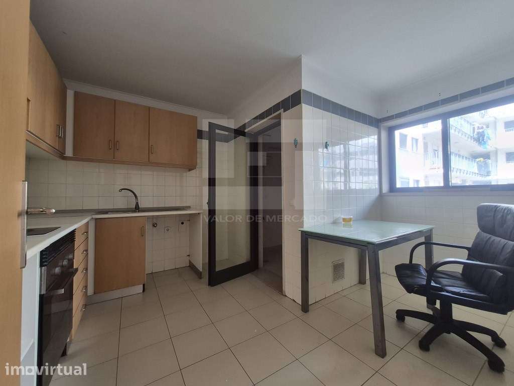 APARTAMENTO T2 - AMEIXOEIRA - Grande imagem: 5/28