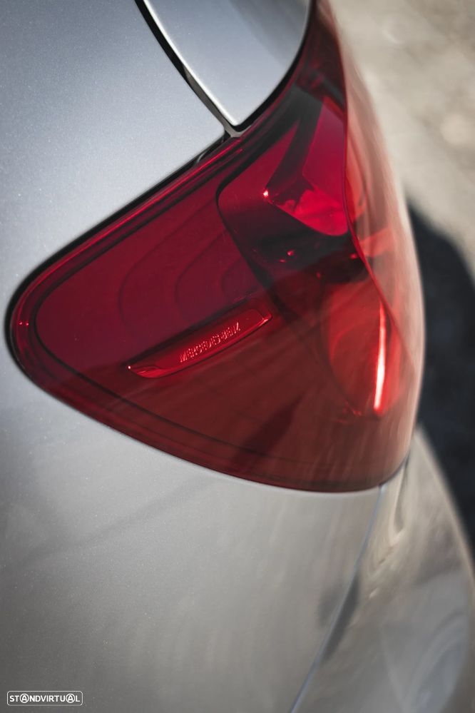 Mercedes-Benz A 180 d AMG Line - 7