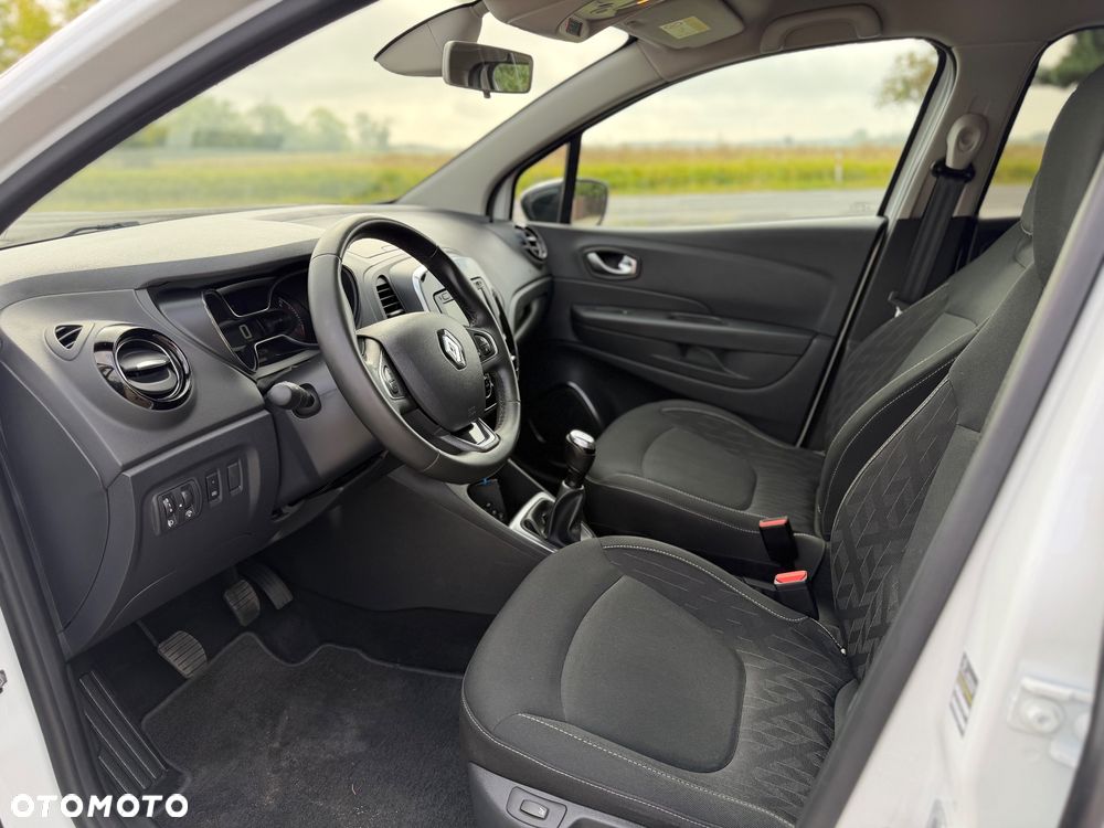 Renault Captur TCe 100 EXPERIENCE - 21