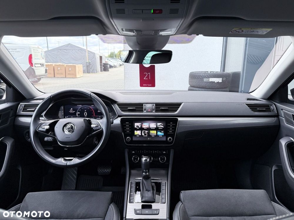 Skoda Superb 2.0 TDI SCR Style DSG - 31