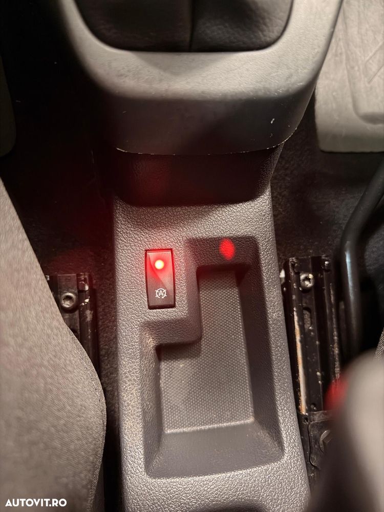 Dacia Dokker 1.5 Blue dCi Laureate - 17