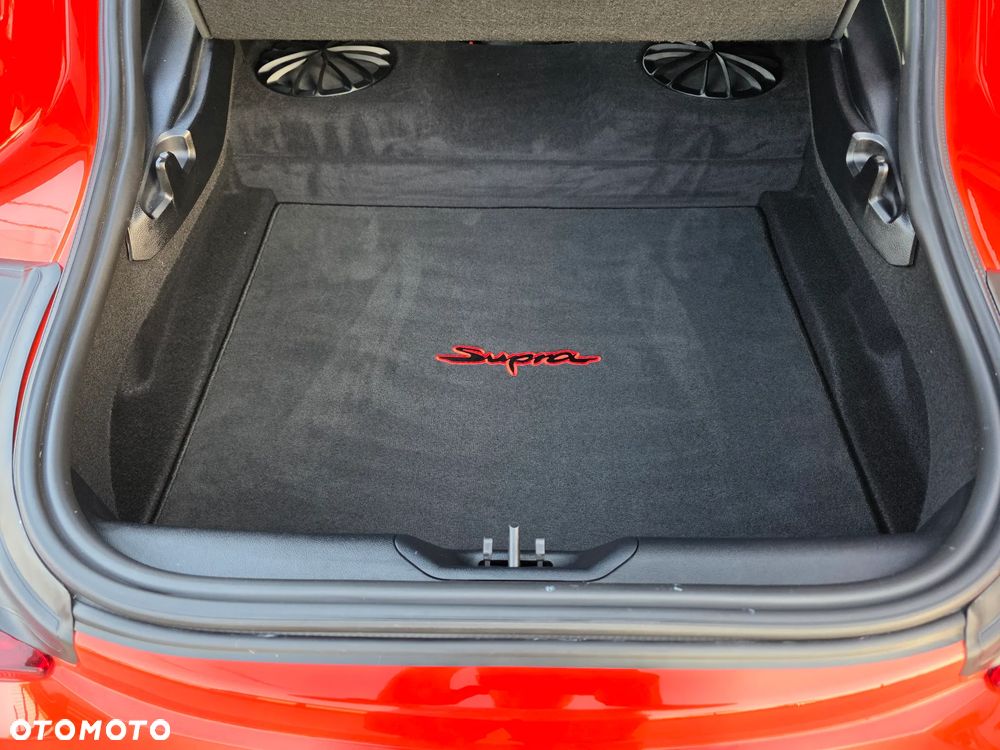 Toyota Supra 3.0 Turbo Executive - 17