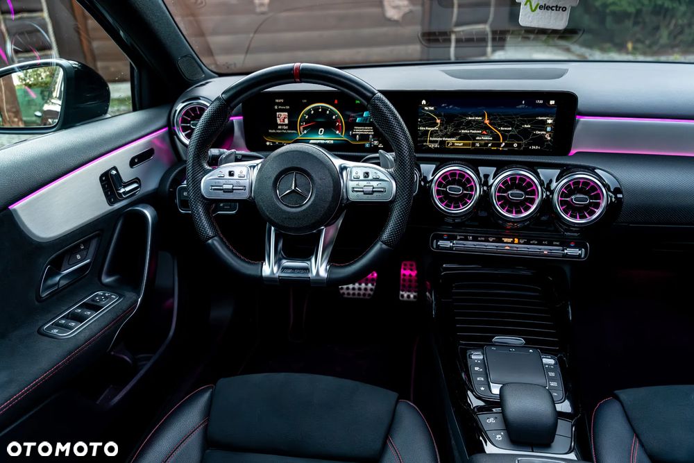 Mercedes-Benz Klasa A 35 AMG 4-Matic 7G-DCT - 35