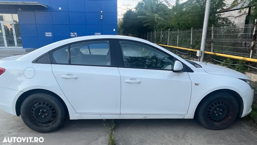 Chevrolet Cruze - 1