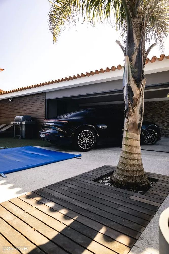 Porsche Taycan Standard - 21