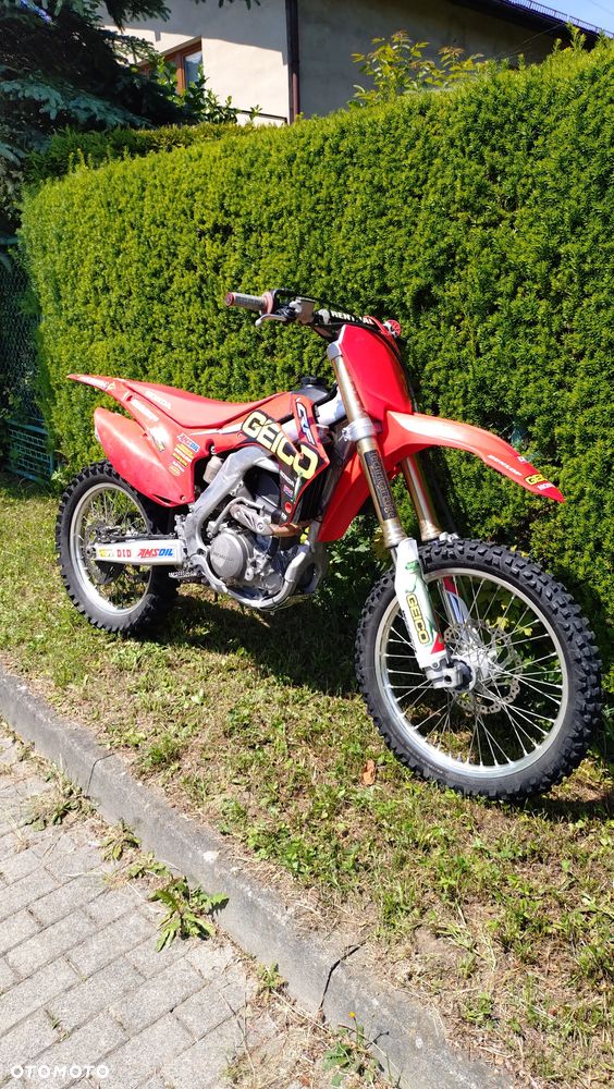Honda CRF - 3