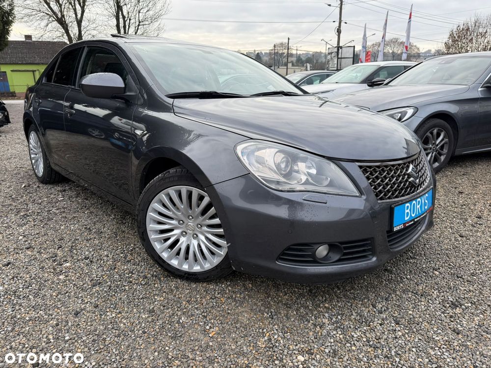Suzuki Kizashi 2.4 Sport 4WD CVT - 29