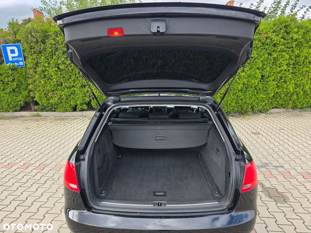 Audi A4 Avant - 28