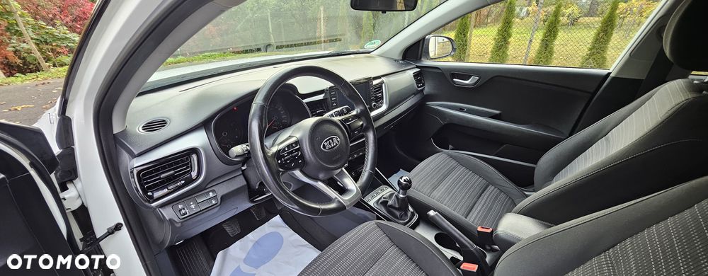 Kia Stonic 1.2 Dream-Team Edition - 12