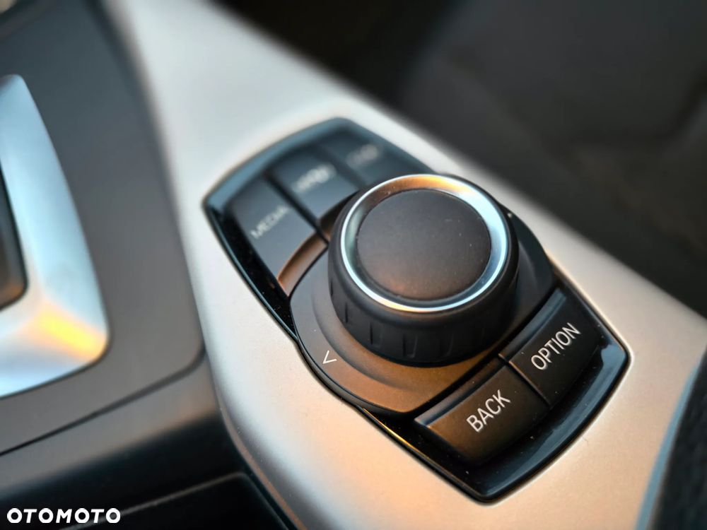 BMW Seria 1 118i Business Edition - 21