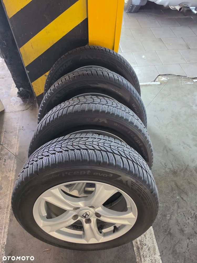 Hyundai Tucson 1.6 T-GDI Comfort 4WD DCT - 33