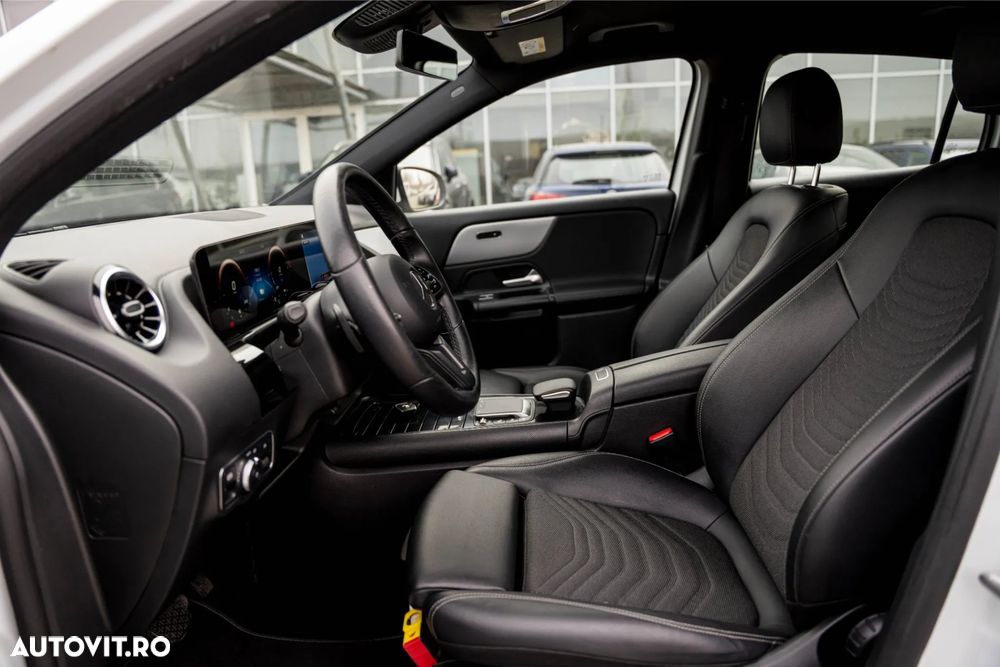 Mercedes-Benz GLA 250 e 8G-DCT Style - 12