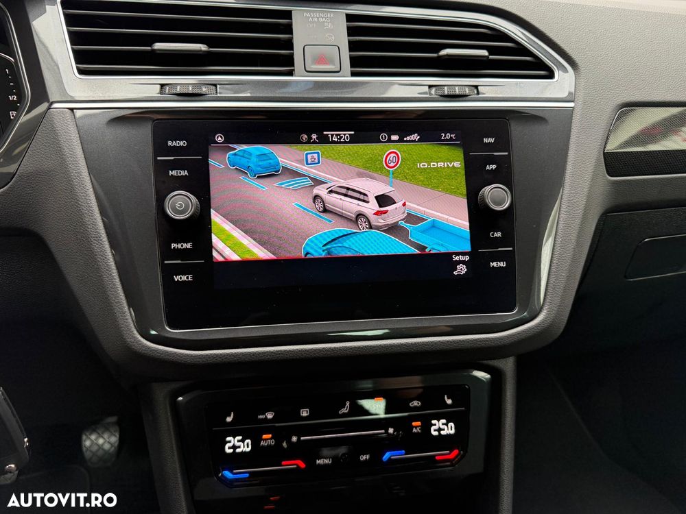 Volkswagen Tiguan - 25